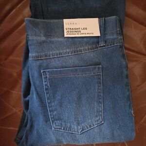 Serra Straight Leg Denim Jeggings - so realistic and NEW